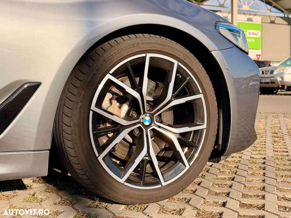 BMW Seria 5 530i xDrive Aut. M Sport Edition - 8