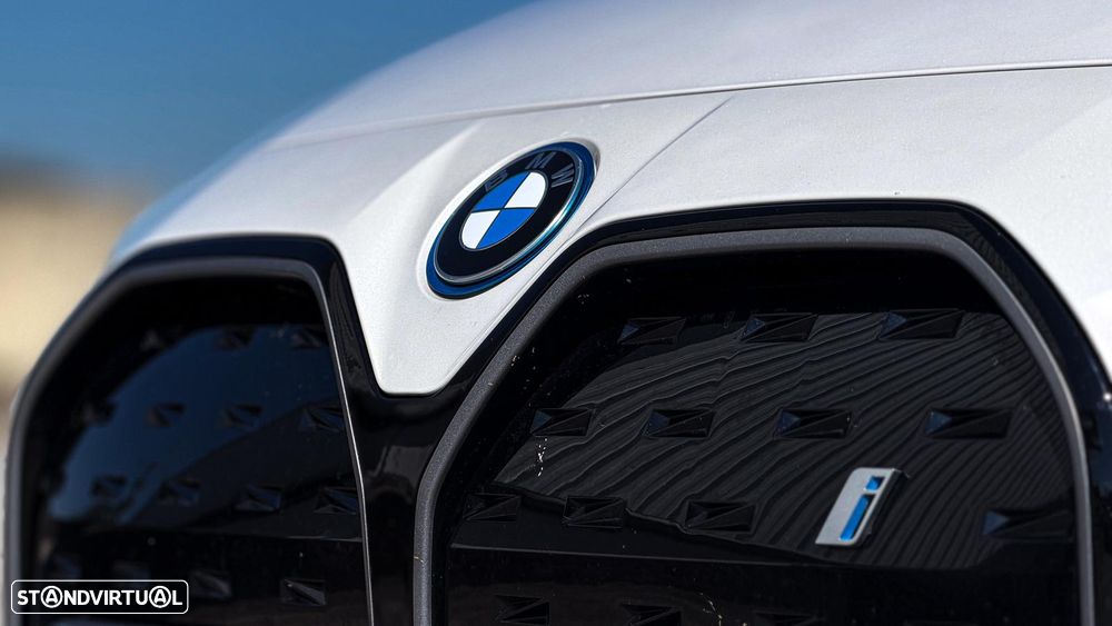 BMW i4 eDrive40 Pack Desportivo M Pro - 8