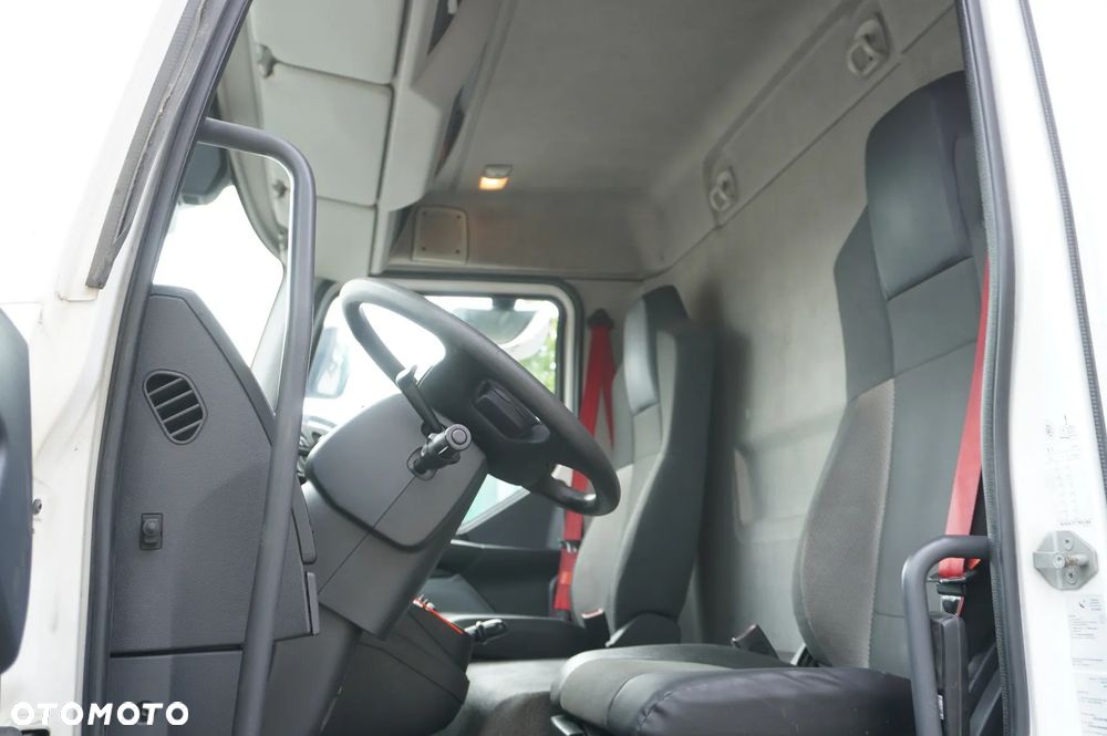 Renault D16 250 - 14