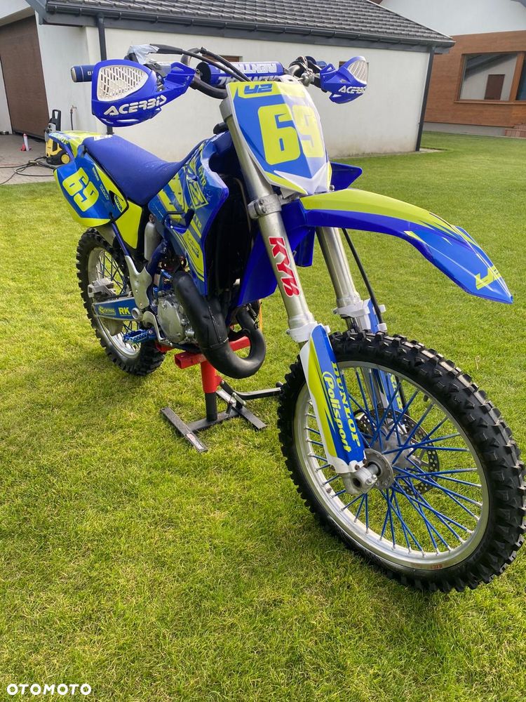 Yamaha YZ - 2