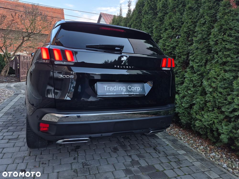 Peugeot 3008 1.6 PureTech GPF Allure S&S EAT8 - 11