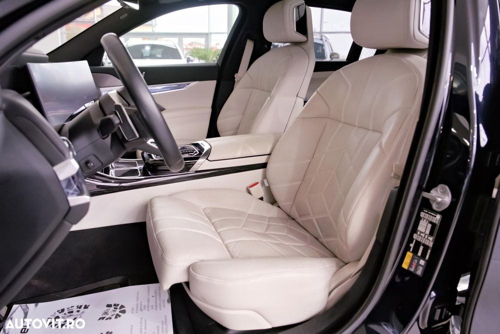 BMW Seria 7 750e xDrive - 13