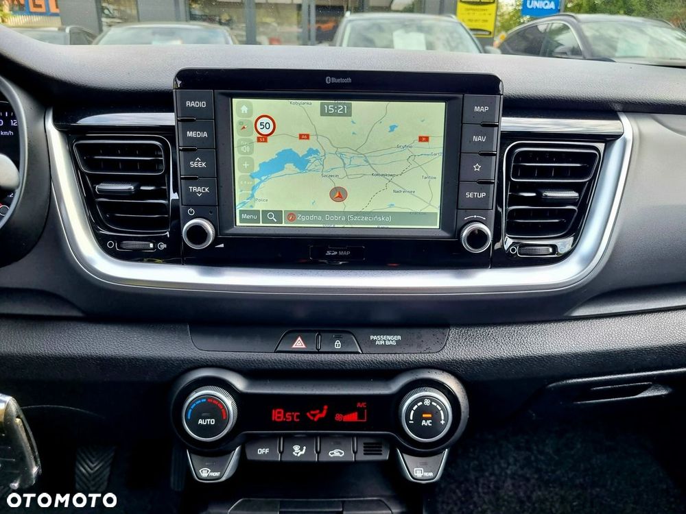 Kia Stonic 1.2 L - 19