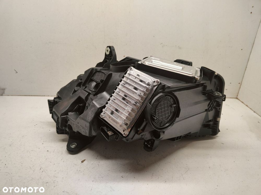 mercedes e klasa w214 digital light lampa prawy przód a2149064202 - 6