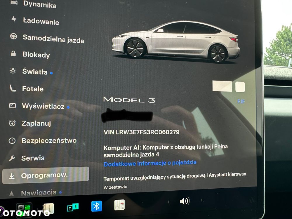 Tesla Model 3 - 18