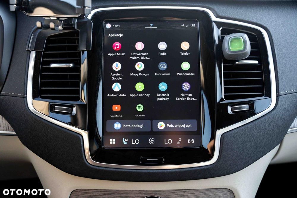 Volvo XC 90 - 25