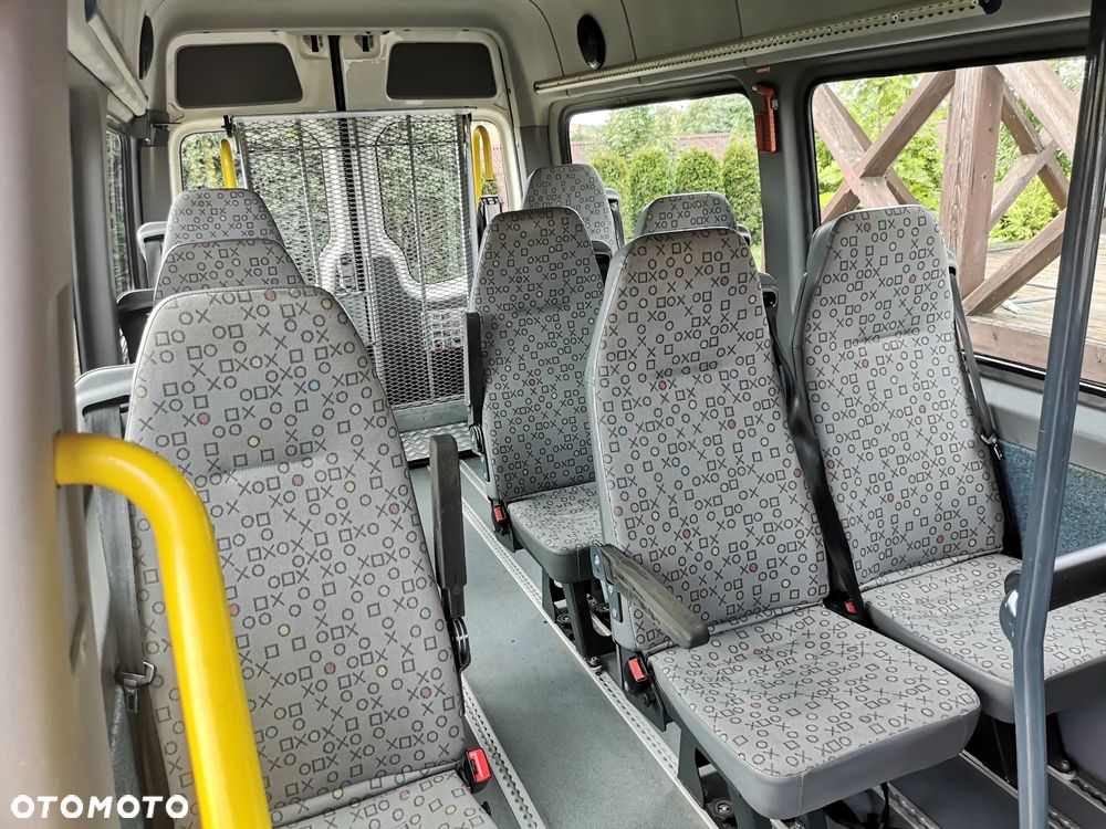 Volkswagen Crafter - 12