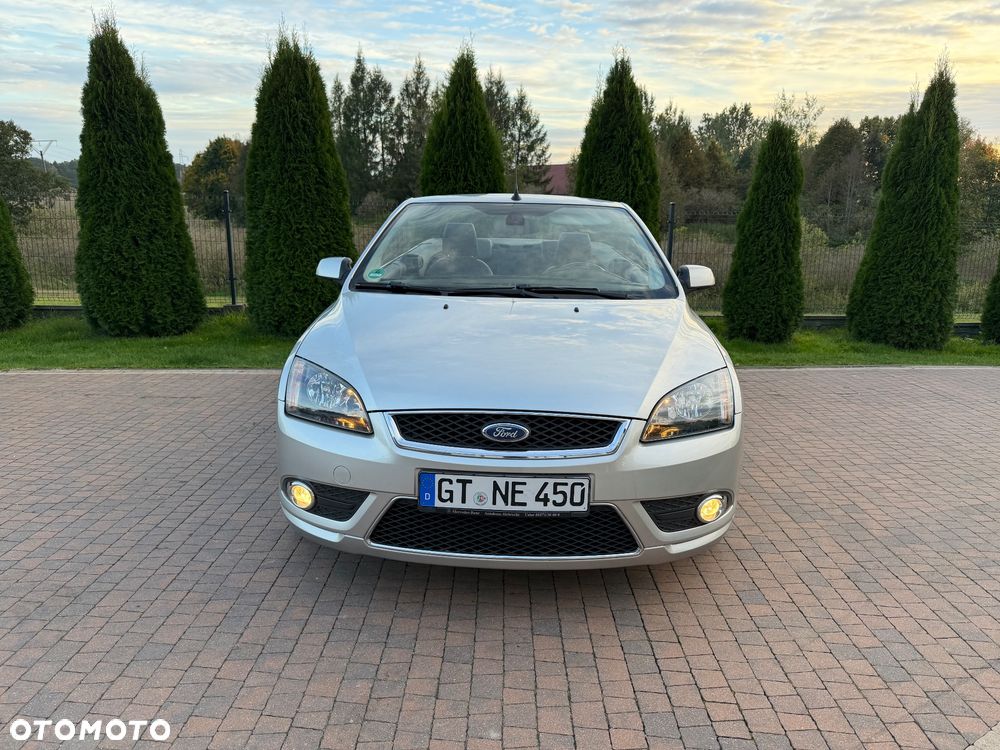 Ford Focus 2008 photo 2