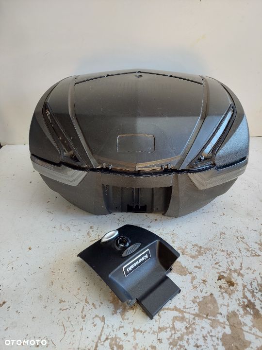 KAWASAKI GTR 1400 kufer centralny - 1