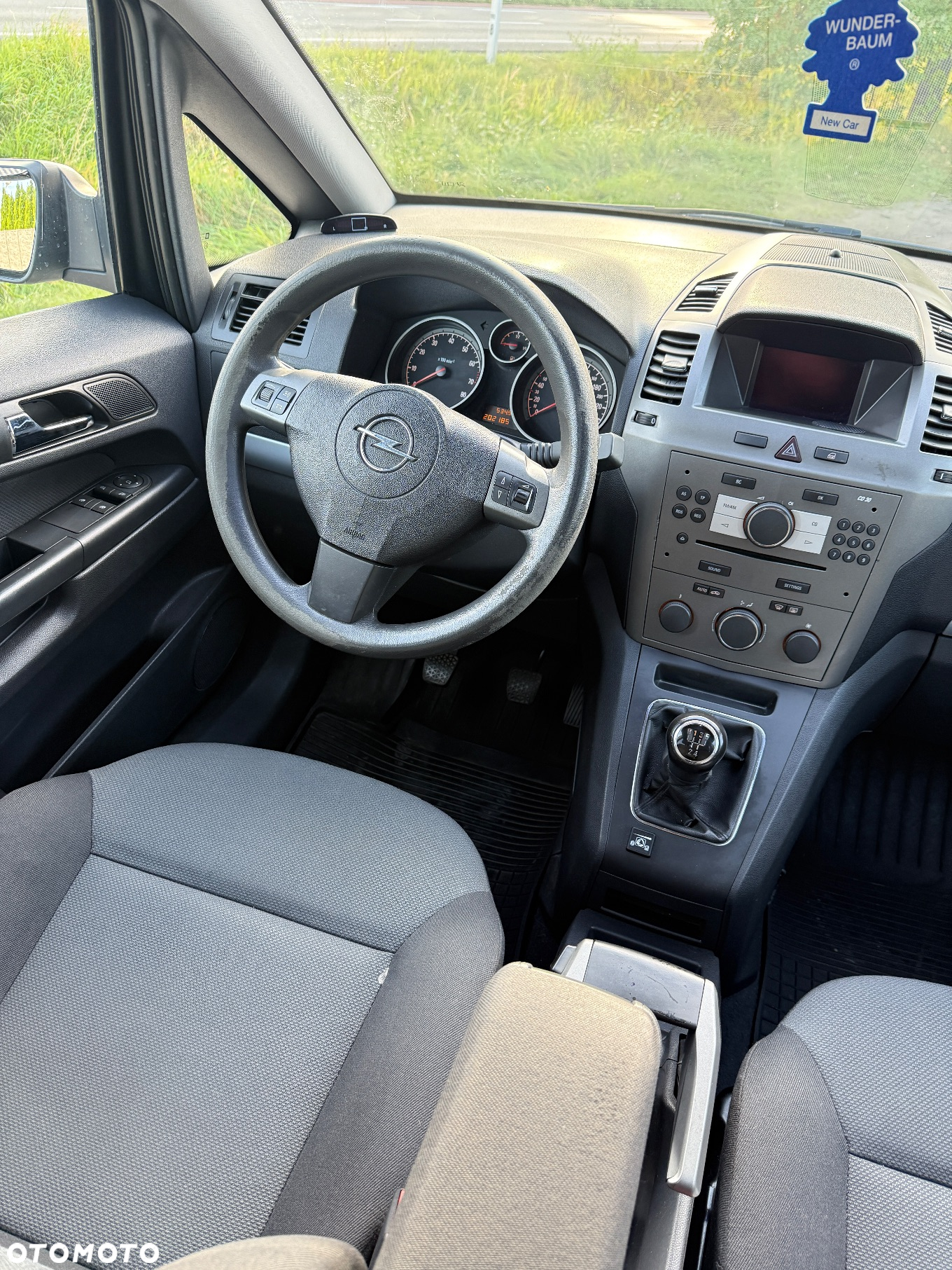 Opel Zafira 1.8 Cosmo - 10