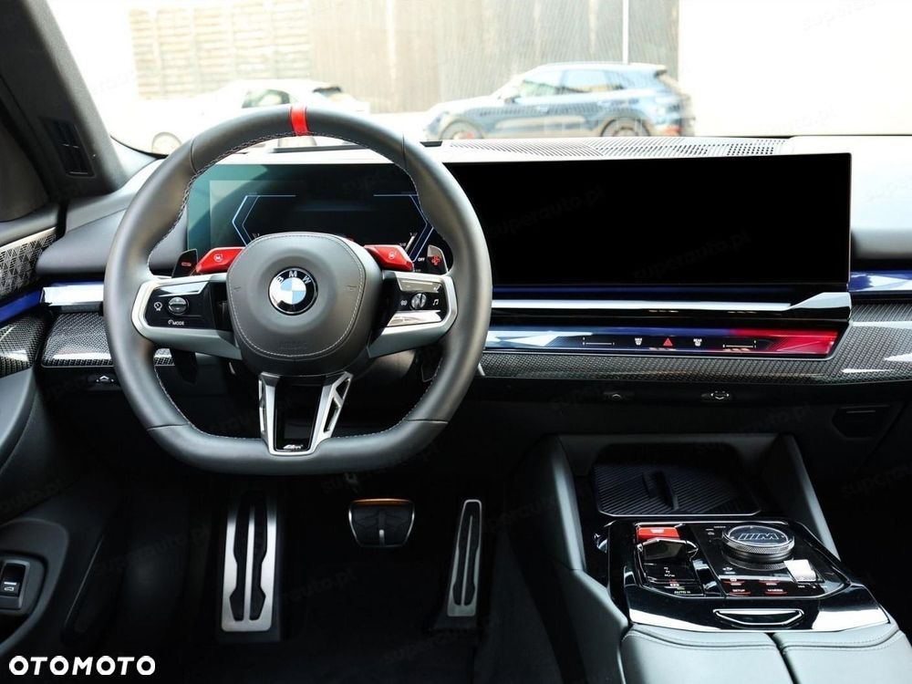 BMW M5 PHEV - 11