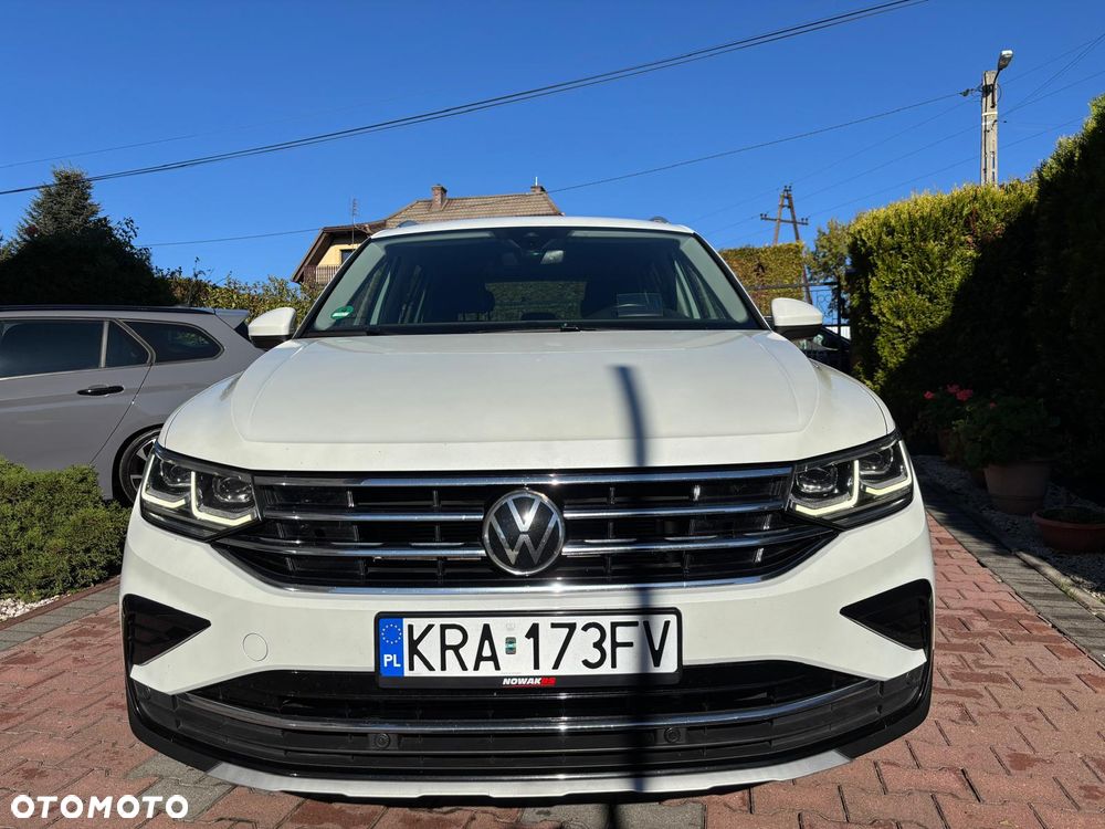 Volkswagen Tiguan 2.0 TDI SCR Elegance DSG - 32