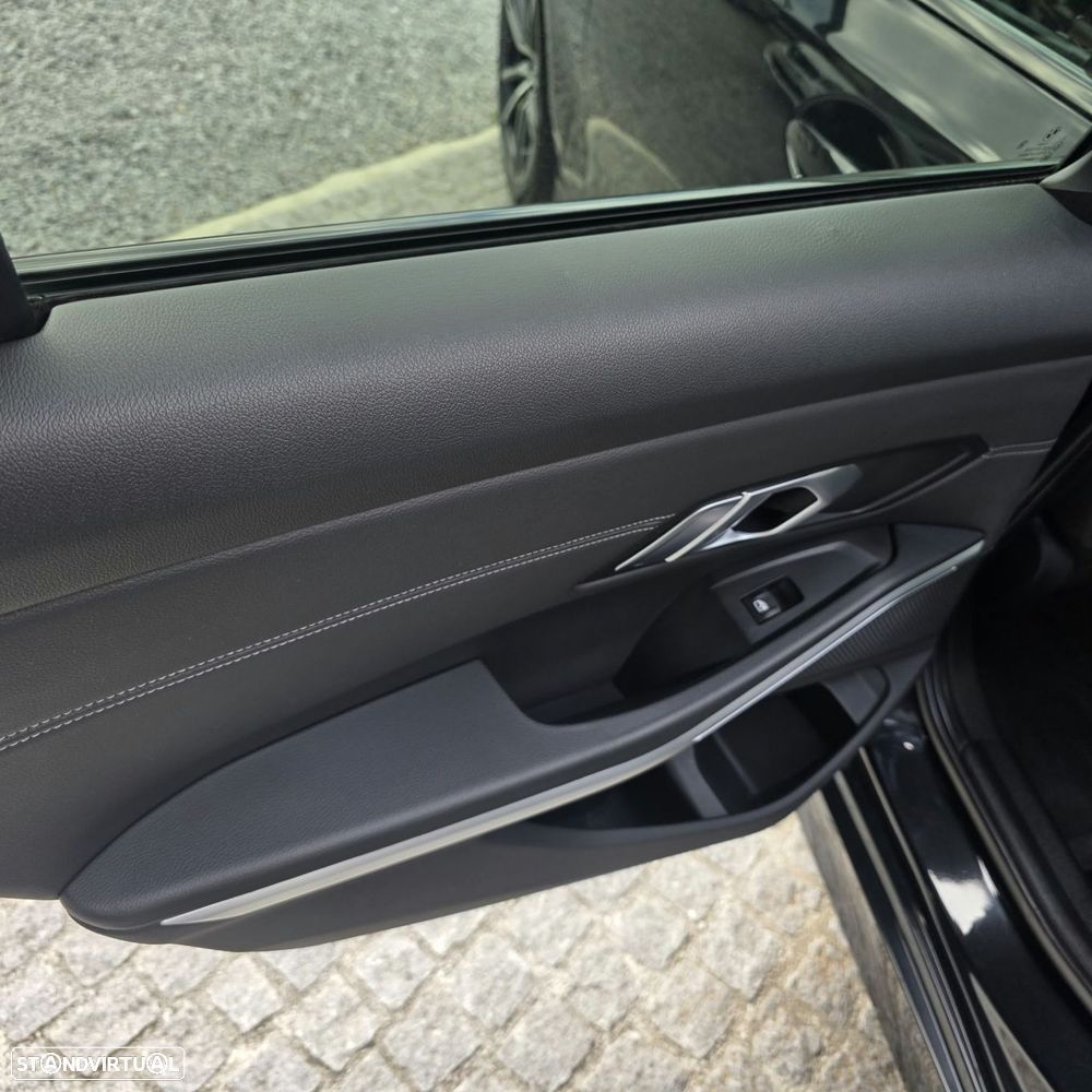 BMW 320 d Line Sport Auto - 32