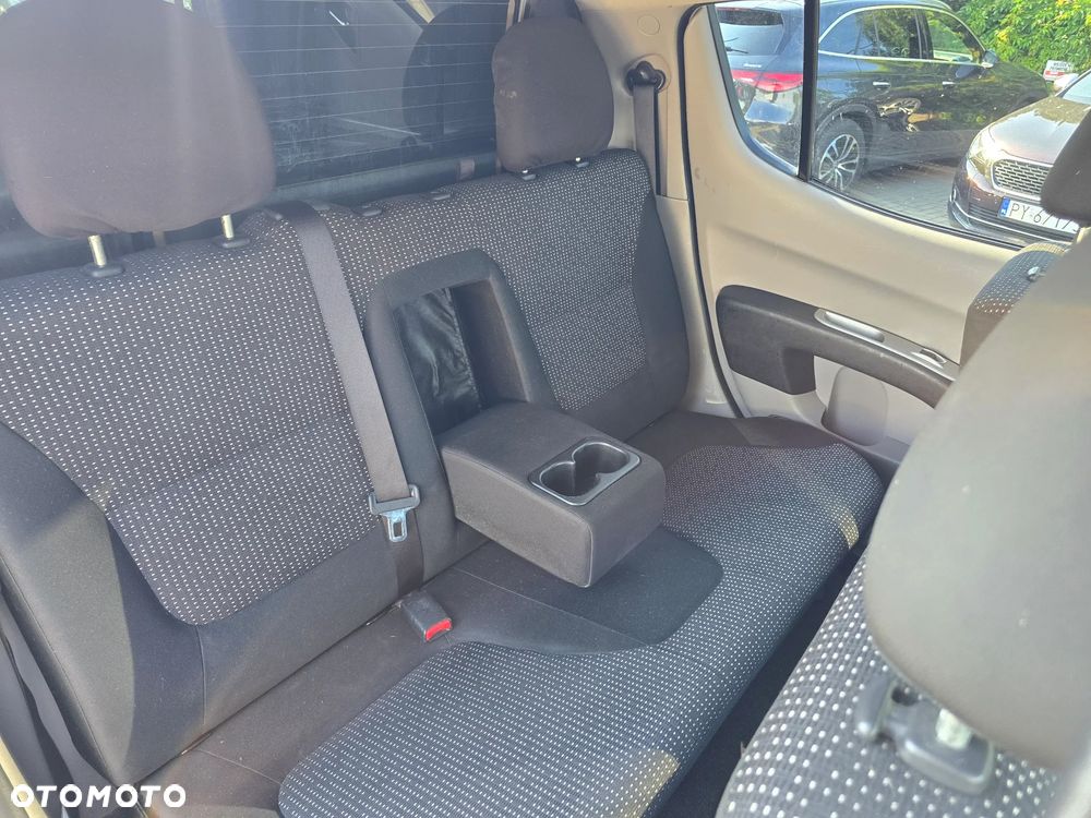 Mitsubishi L200 - 14