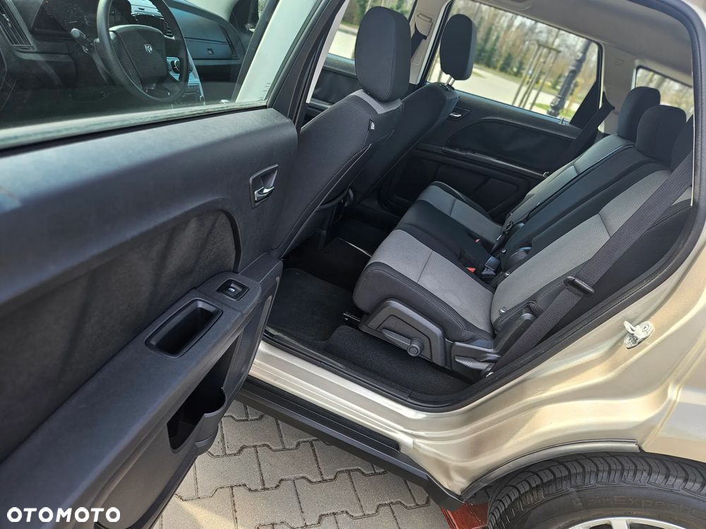 Dodge Journey 2.4 SE - 17