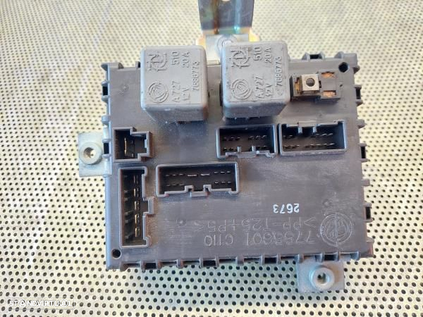 Caixa Fusiveis Fiat Punto (176_) - 3