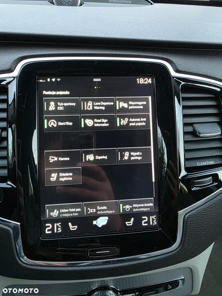 Volvo XC 90 - 31
