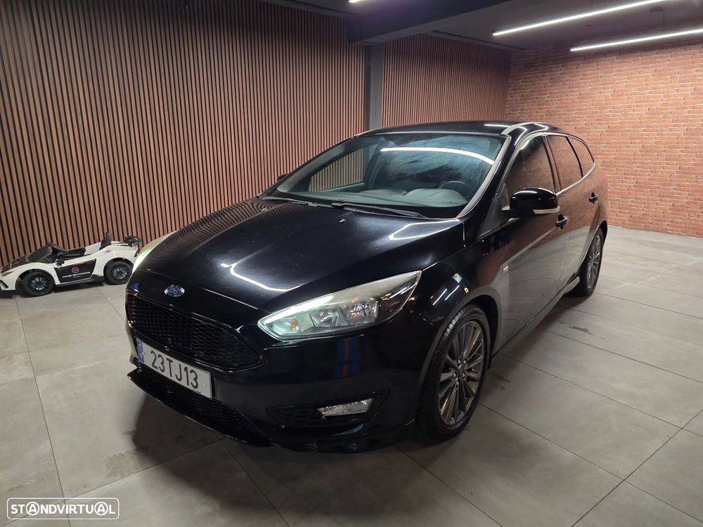 Ford Focus SW 1.5 TDCi ST-Line - 13
