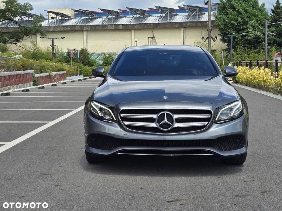 Mercedes-Benz Klasa E 220 d 9G-TRONIC Avantgarde - 3