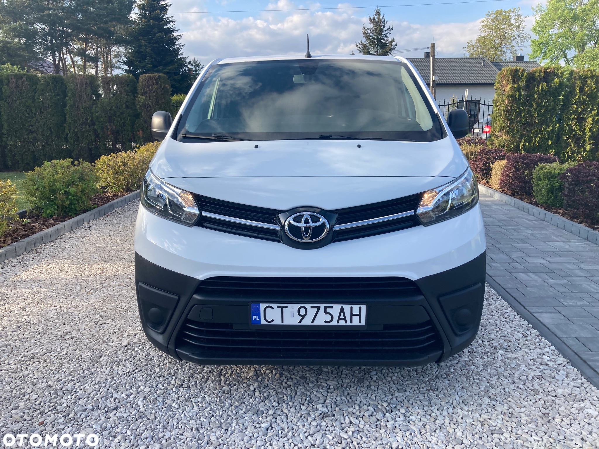 Toyota Proace - 2