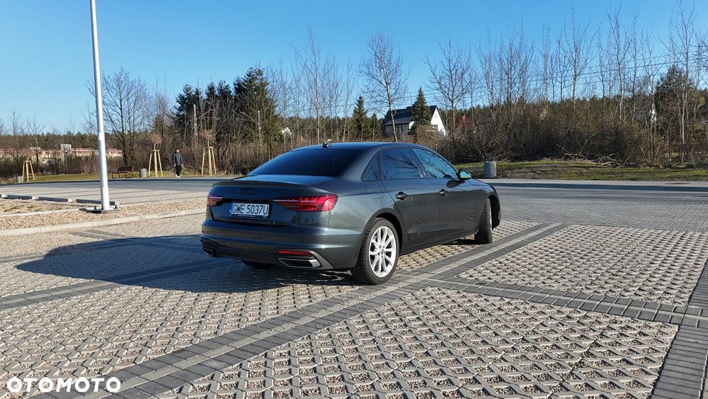 Audi A4 Limousine - 18