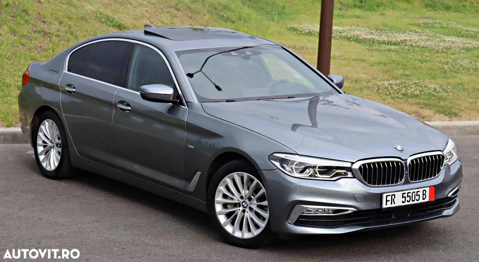 BMW Seria 5 530i AT - 3