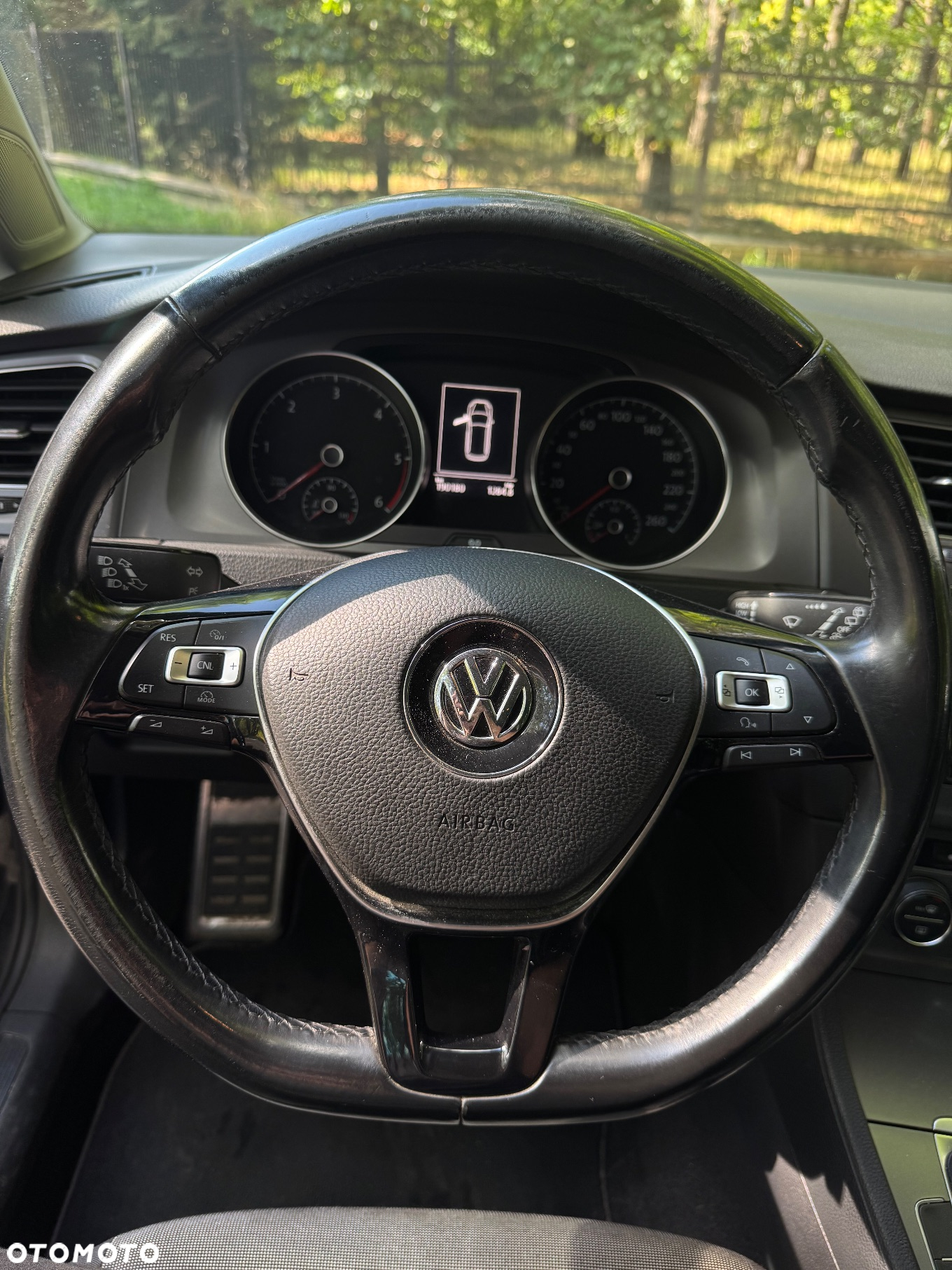 Volkswagen Golf Variant 1.6 TDI DPF 4Motion Highline - 14