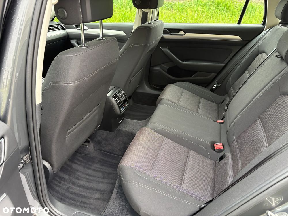 Volkswagen Passat 1.4 TSI BMT ACT Comfortline DSG - 10