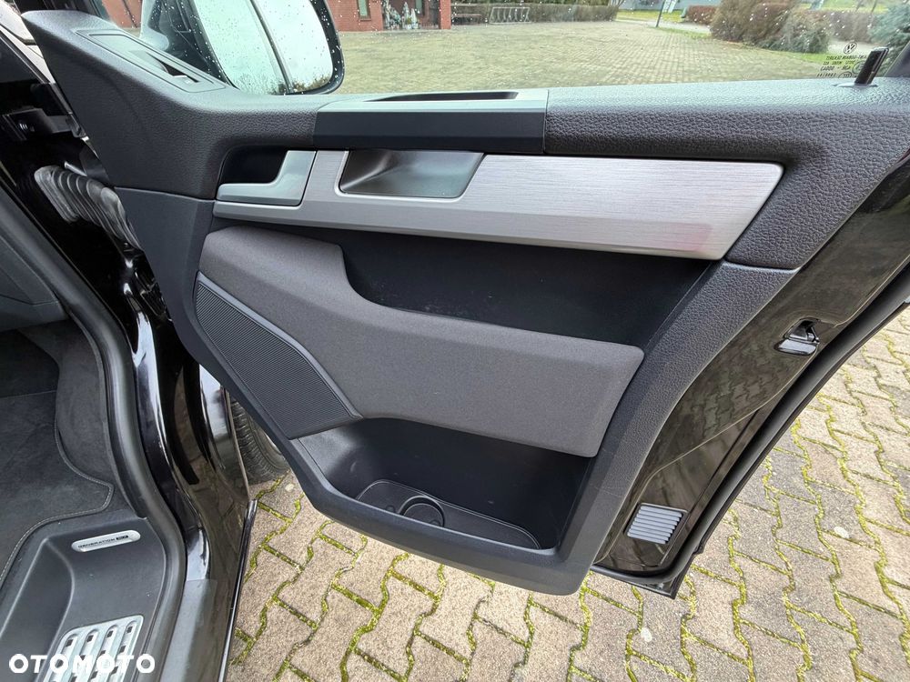 Volkswagen Multivan 2.0 TDI L1 Comfortline DSG - 10