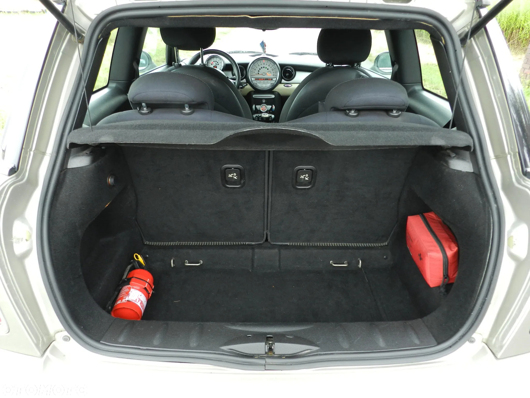 MINI Cooper D - 16