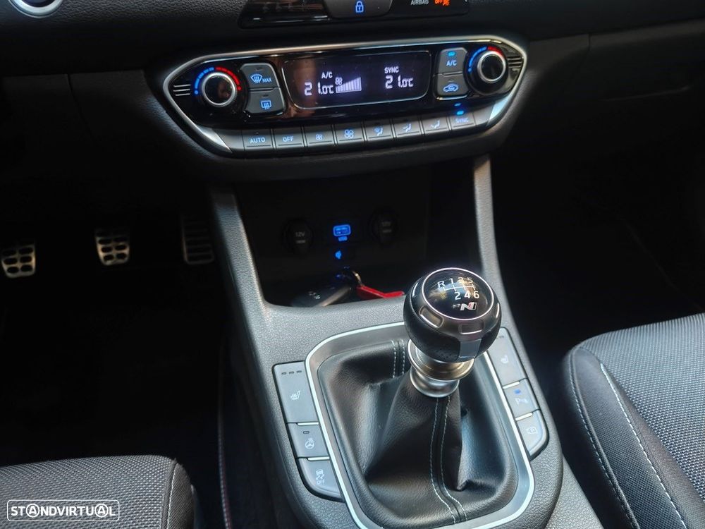 Hyundai i30 2.0 T-GDI N Performance - 27