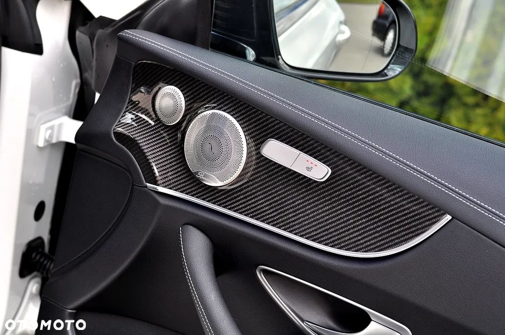 Mercedes-Benz Klasa E 220 d Coupe 9G-TRONIC - 24