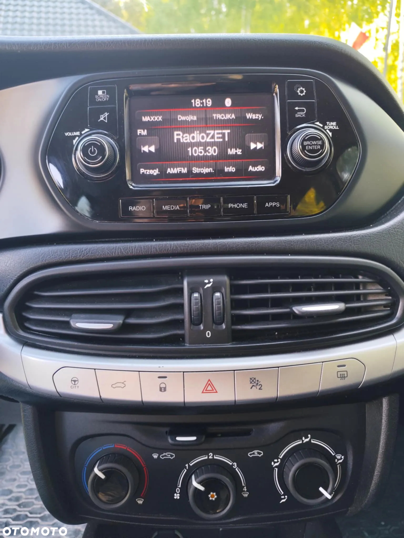 Fiat Tipo 1.6 MultiJet 16v Lounge - 4