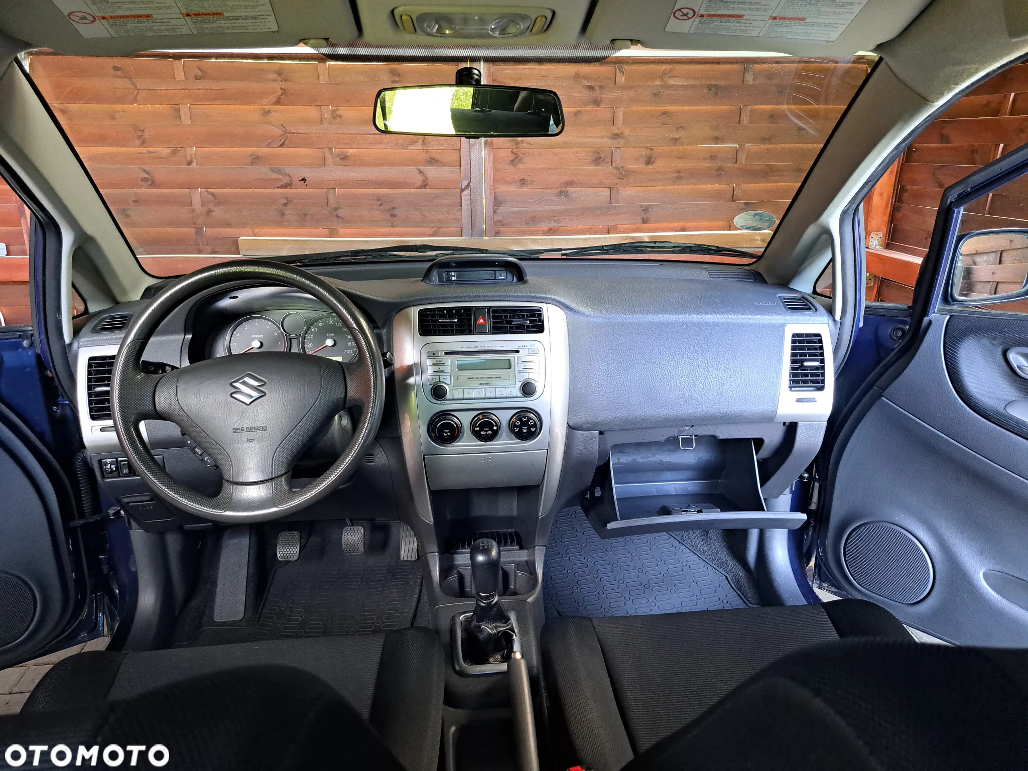 Suzuki Liana - 36