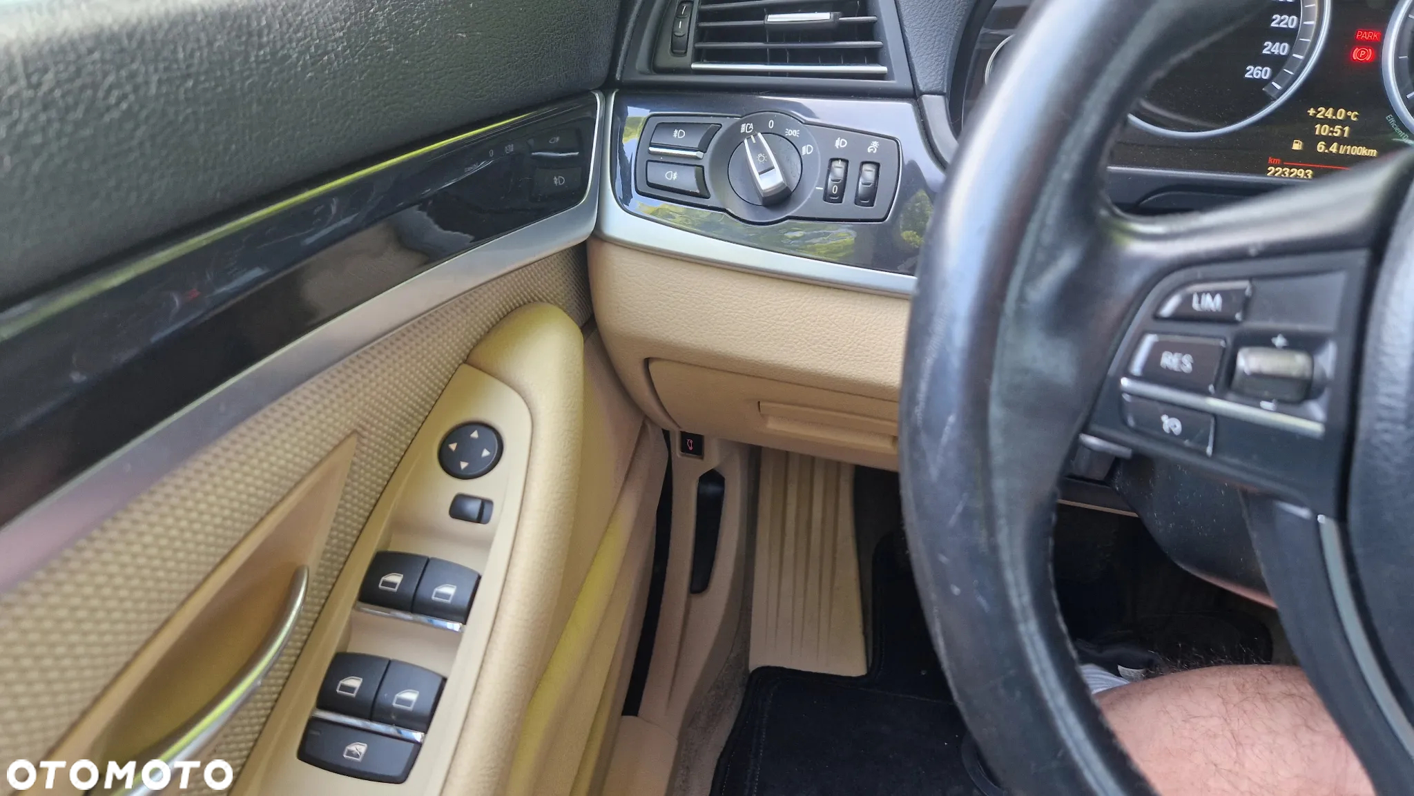 BMW Seria 5 520d Luxury Line - 17