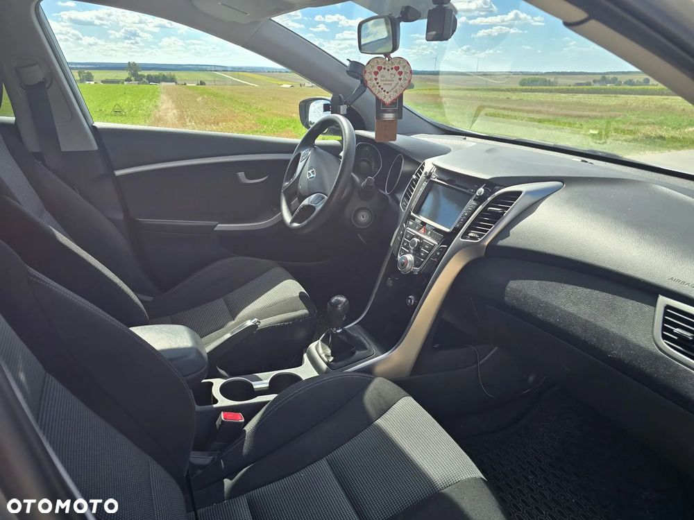 Hyundai i30 - 17