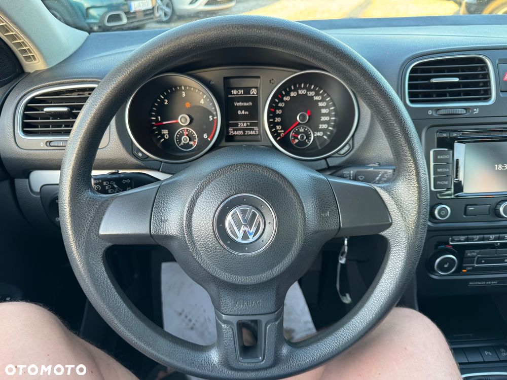 Volkswagen Golf - 3