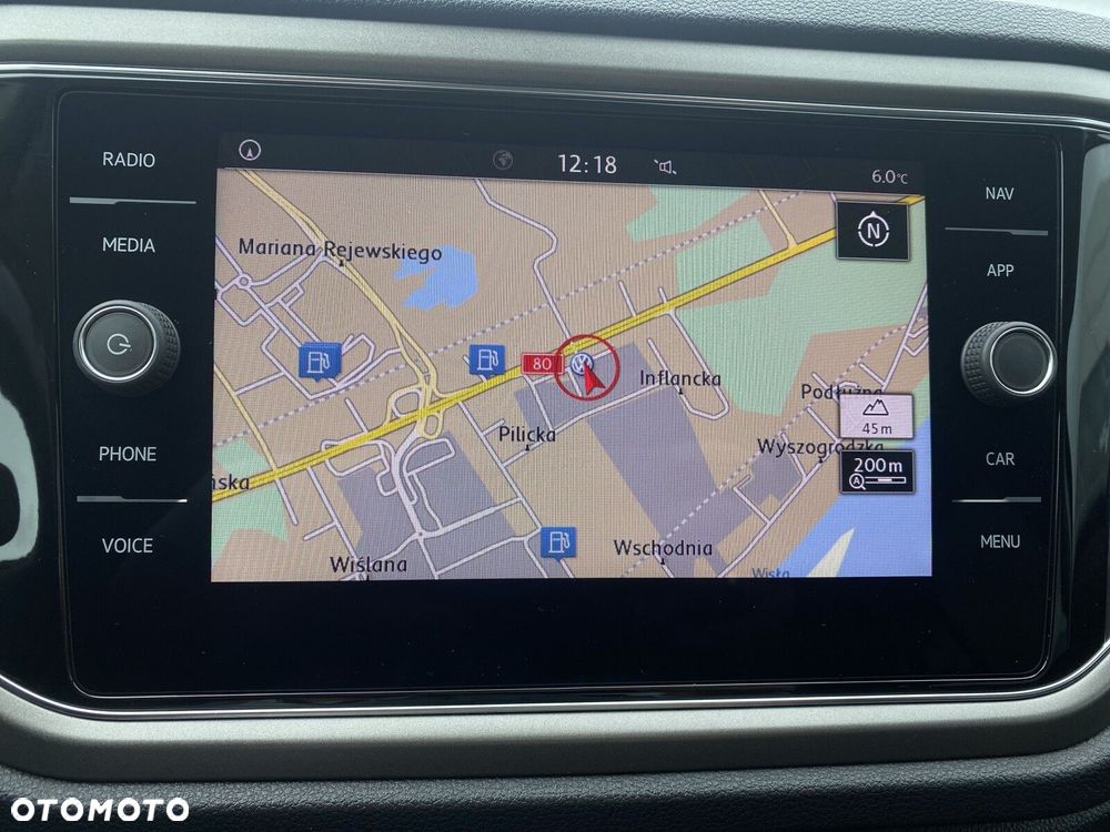 Volkswagen T-Roc - 21