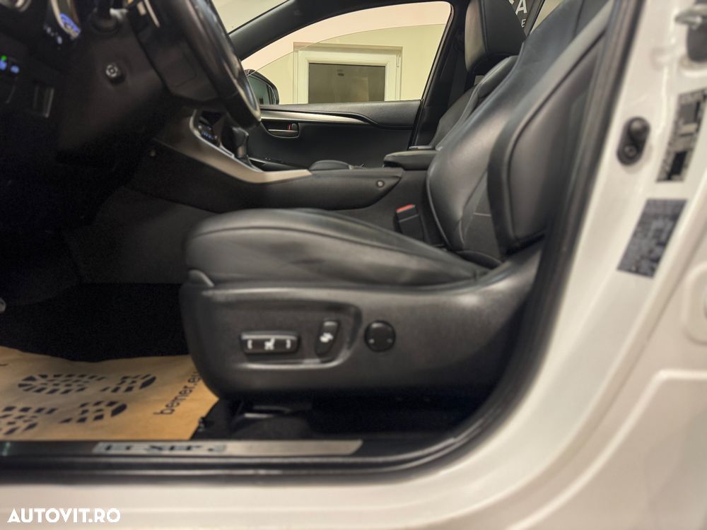 Lexus Seria NX 350h E-FOUR F SPORT - 25