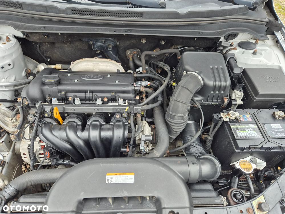Kia Ceed - 9