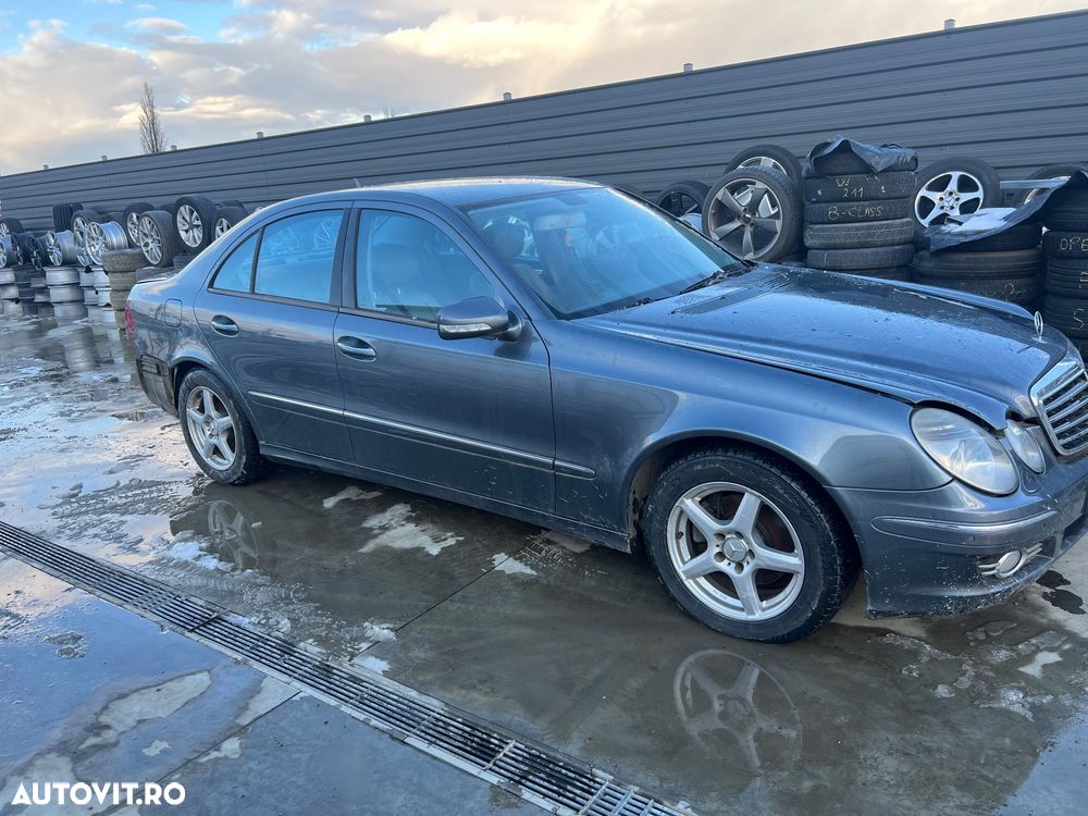 DEZMEMBREZ Piese Auto Mercedes Benz E Class W211 Berlina Break Salon Motor 2.2 3.0 V6 Diesel Euro 4 Cutie Automata Manuala bara fata completa usa portiera An 2005 - 2009 - 7