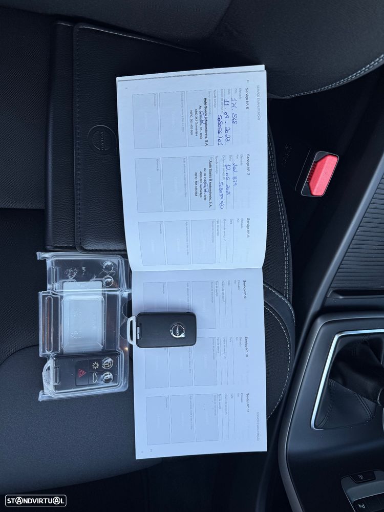 Volvo V40 2.0 D3 Momentum - 21