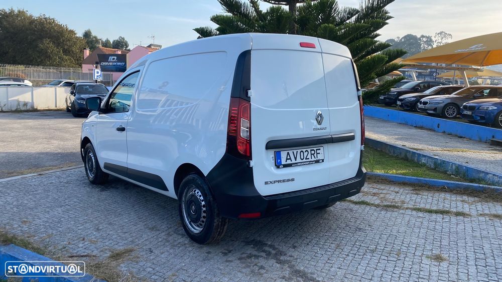 Renault Express 1.5 Blue dCi - 16