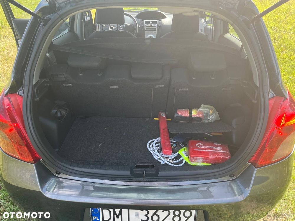 Toyota Yaris 1.3 VVT-i Cool - 9
