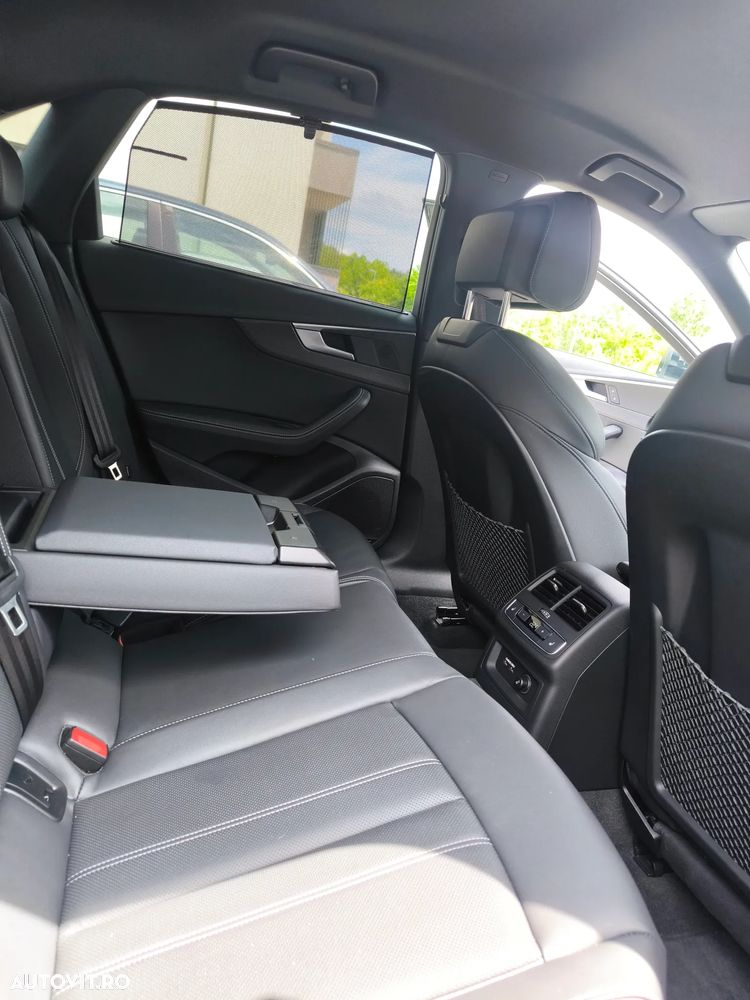Audi A4 35 TDI S tronic MHEV S Line - 12