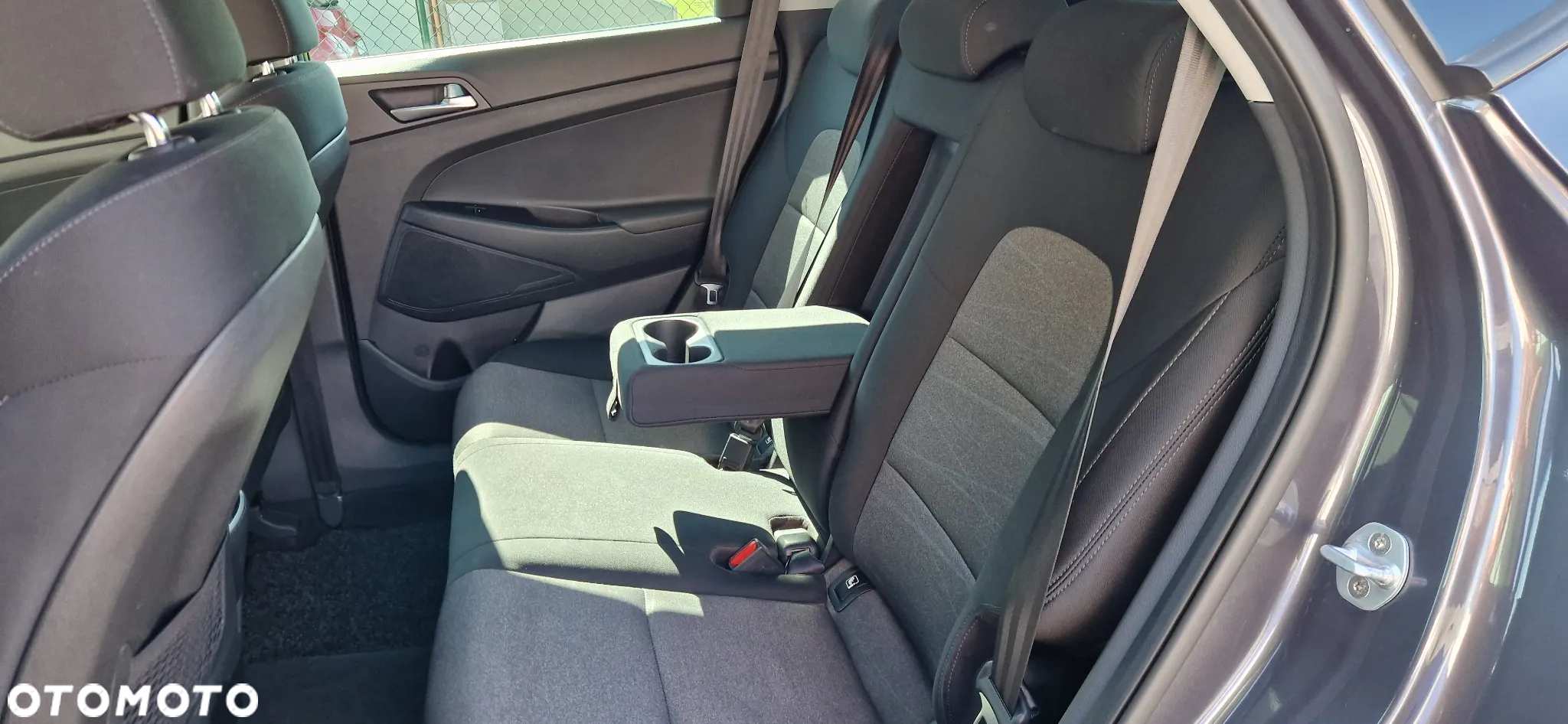 Hyundai Tucson blue 1.6 GDi 2WD Navi - 23