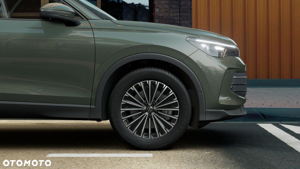Volkswagen Tiguan - 8