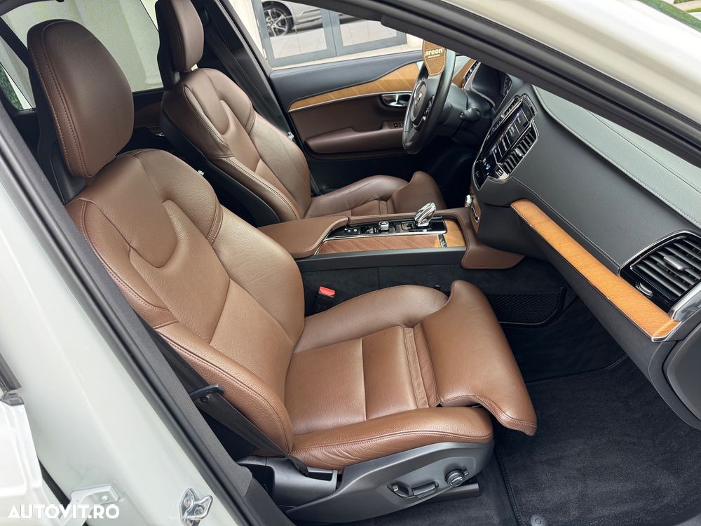 Volvo XC 90 Recharge T8 eAWD Inscription - 25