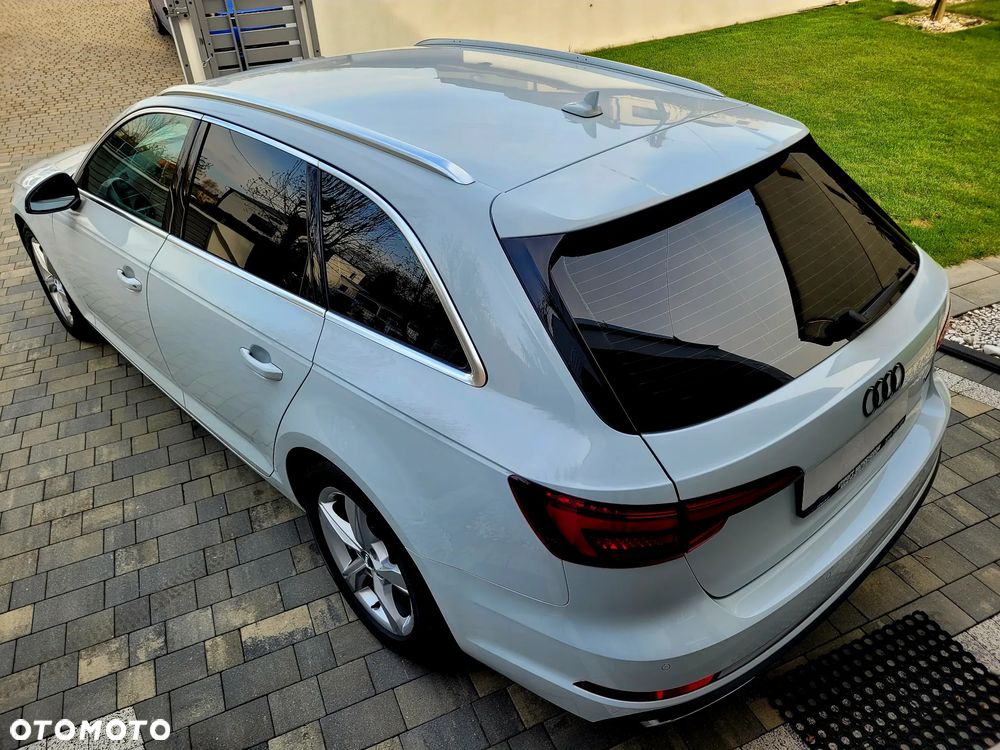 Audi A4 Avant 45 TFSI quattro S tronic - 14
