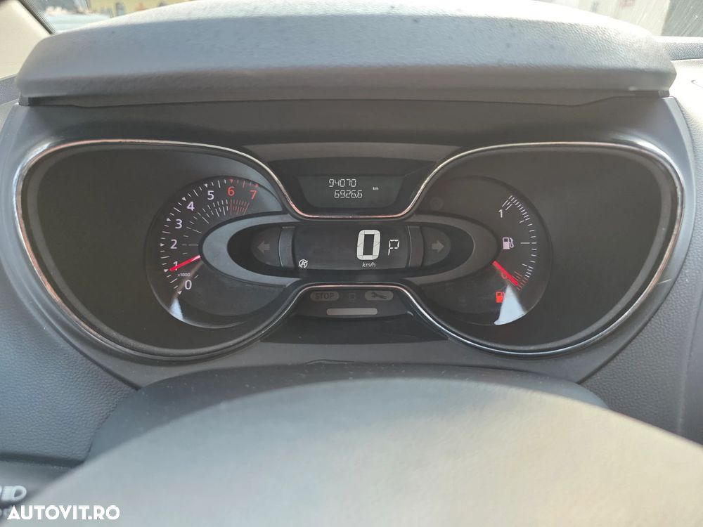 Renault Captur TCe 120 EDC Helly Hansen - 25